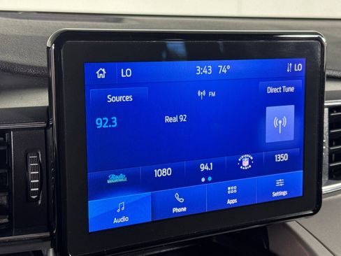 Used 2024 Ford Explorer XLT w/ Equipment Group 202A image 16