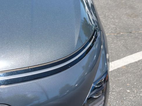 Certified 2024 Hyundai Kona Limited FWD image 13
