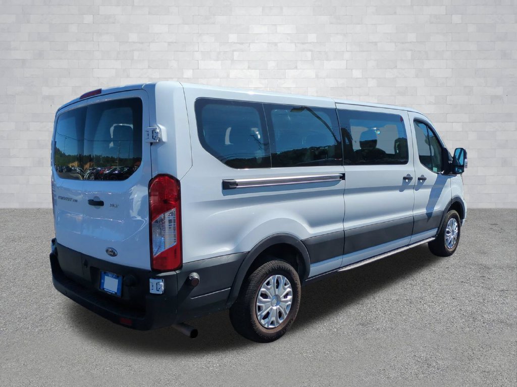 Certified 2024 Ford Transit 350 XLT RWD image 5