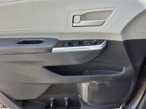 Used 2021 Toyota Sienna LE image 26
