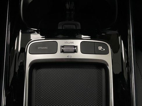 New 2026 Mercedes-Benz GLB 250 GLB 250 4MATIC SUV image 26