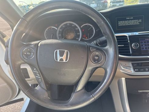 Used 2015 Honda Accord EX-L image 30