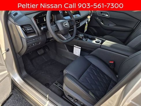 New 2026 Nissan Rogue Platinum w/ Platinum Premium Package image 8