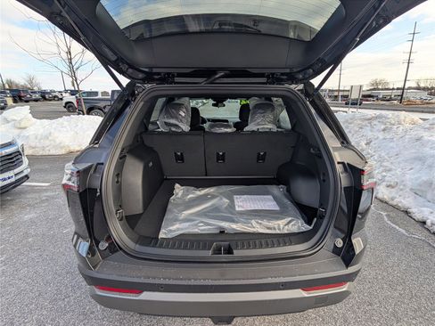 New 2026 Chevrolet Equinox LT image 7