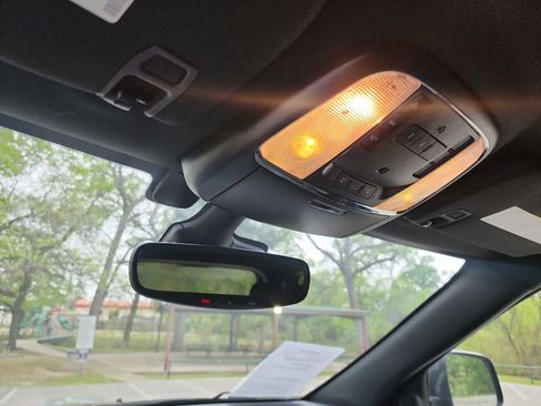 Used 2018 Jeep Grand Cherokee Trailhawk w/ Trailhawk Luxury Group image 28