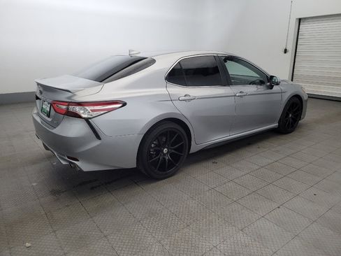 Used 2020 Toyota Camry SE image 10