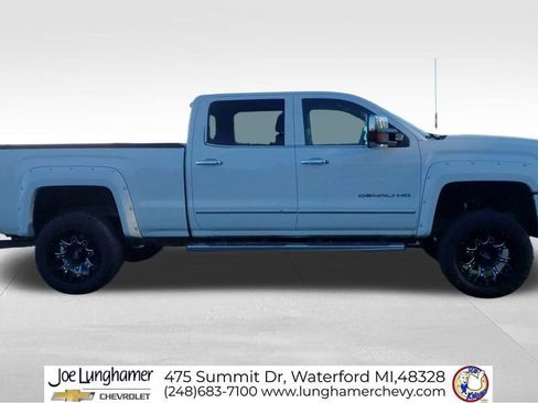 Used 2015 GMC Sierra 2500 Denali image 10