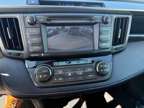 Used 2014 Toyota RAV4 XLE FWD image 11