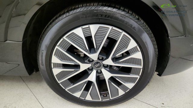 Used 2024 Audi Q8 e-tron Prestige w/ Prestige Package AWD/4WD image 84