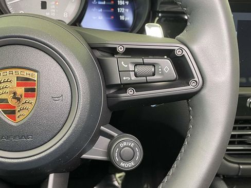 New 2026 Porsche Macan S image 40