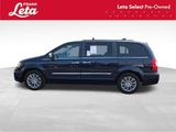 Used 2016 Chrysler Town & Country Touring-L image 3