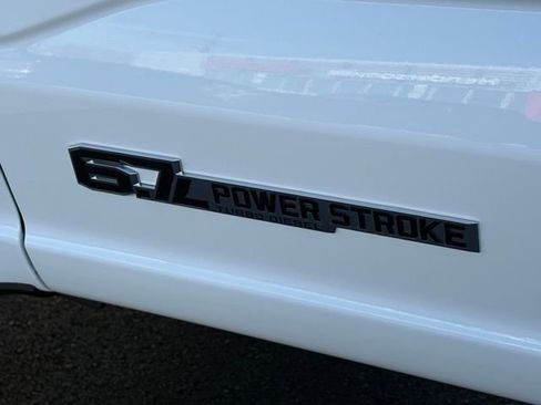 Used 2024 Ford F350 XL w/ XL Chrome Package image 27