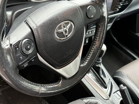 Used 2014 Toyota Corolla S image 12