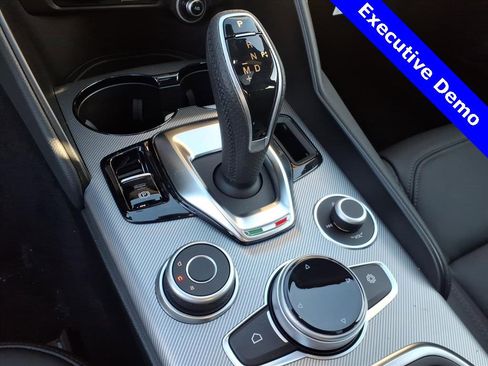 New 2025 Alfa Romeo Giulia RWD w/ Driving Assist Package image 24