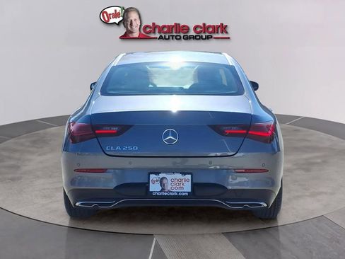 Used 2025 Mercedes-Benz CLA 250 image 4