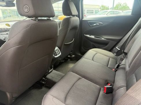 Used 2023 Chevrolet Malibu LT FWD image 16