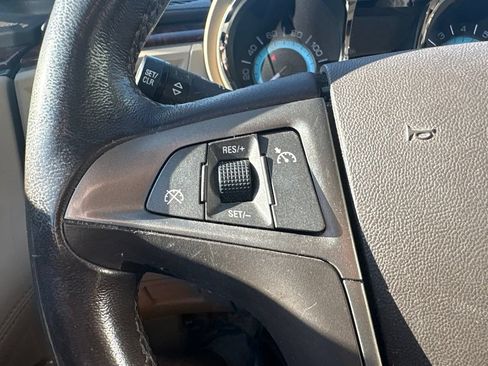 Used 2012 Buick LaCrosse Leather FWD image 16