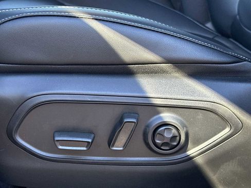 New 2025 Jeep Grand Cherokee Limited w/ Black Appearance Package image 14