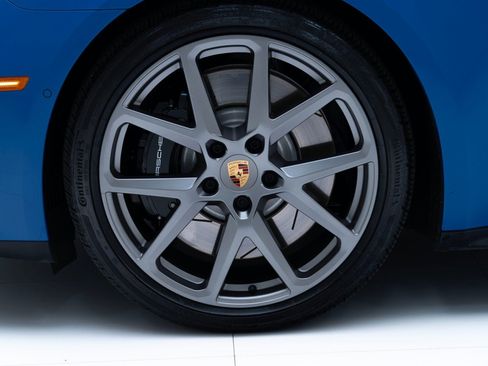 Used 2025 Porsche Panamera 4S image 12