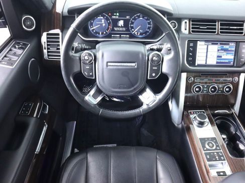 Used 2015 Land Rover Range Rover Supercharged AWD/4WD image 33