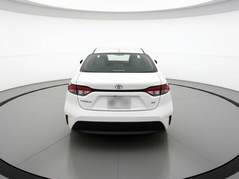 Used 2025 Toyota Corolla LE FWD image 7