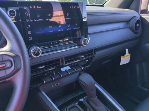 New 2026 Chevrolet Colorado W/T image 13
