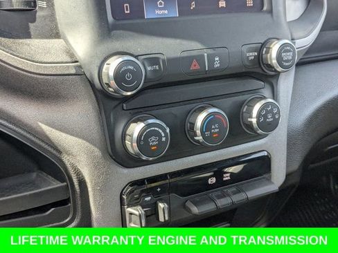 Used 2024 RAM 3500 Tradesman w/ Chrome Appearance Group AWD/4WD image 24