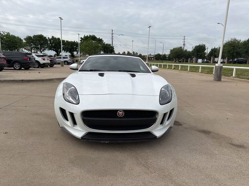 Used 2016 Jaguar F-TYPE Convertible RWD image 2