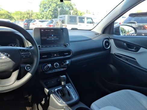 Certified 2023 Hyundai Kona SEL AWD/4WD image 20