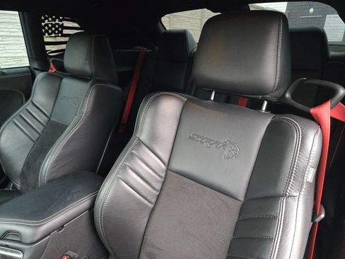 Used 2021 Dodge Challenger SRT Hellcat Redeye image 9