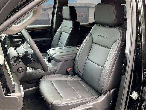 New 2026 GMC Sierra 1500 Denali w/ Technology Package AWD/4WD image 10