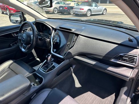 Used 2023 Subaru Outback Limited AWD/4WD image 19