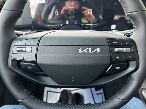 New 2026 Kia Sportage S AWD/4WD image 24