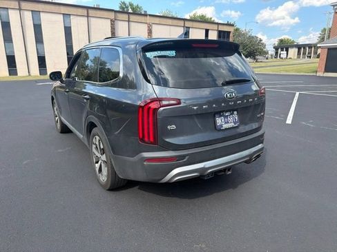 Used 2021 Kia Telluride EX w/ EX Premium Package FWD image 7
