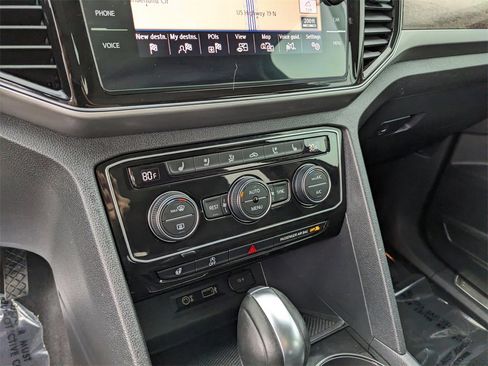 Used 2019 Volkswagen Atlas SEL Premium image 27