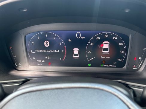 Certified 2023 Honda Accord LX image 30