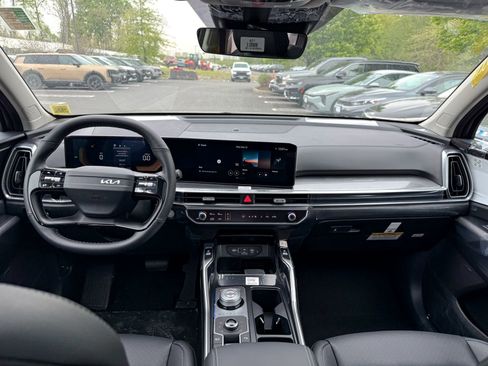 New 2026 Kia Sorento EX w/ EX Premium Package AWD/4WD image 21