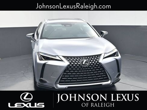 Used 2026 Lexus UX 300h FWD image 4