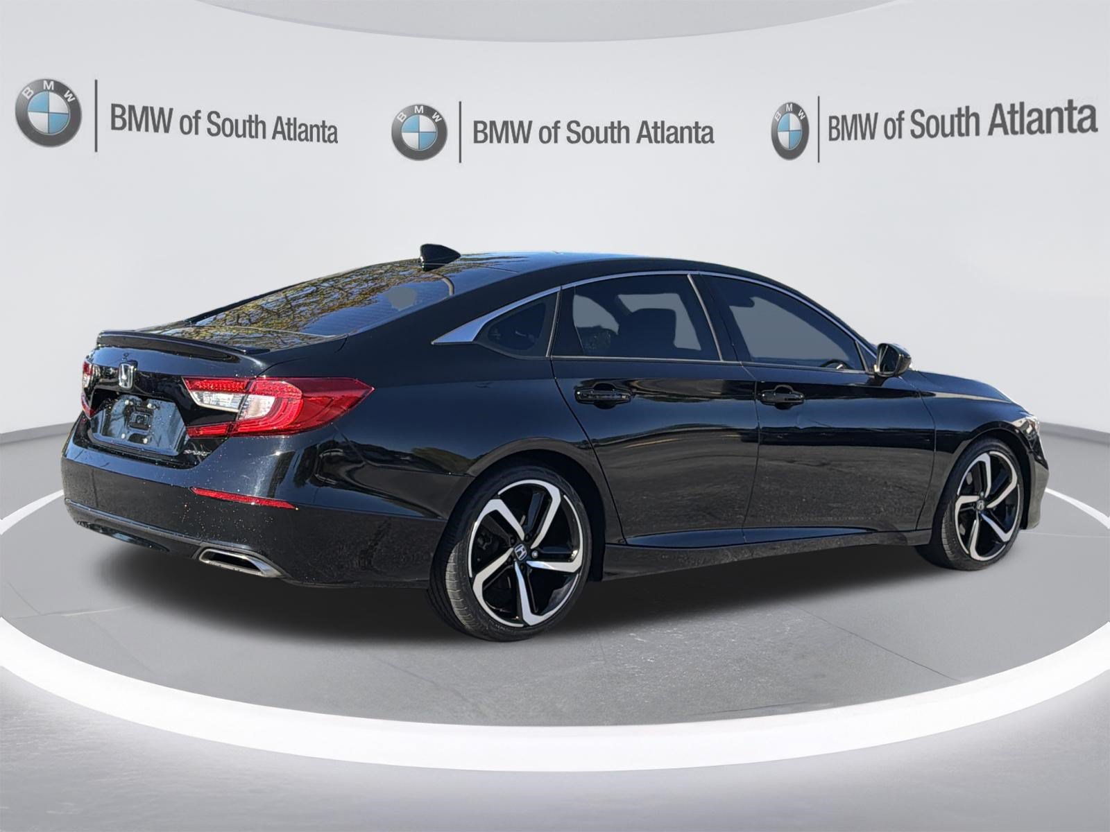 Used 2018 Honda Accord Sport image 24