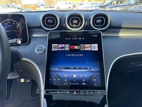 Used 2025 Mercedes-Benz C 300 4MATIC Sedan image 18