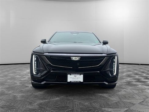 New 2026 Cadillac Lyriq V image 8
