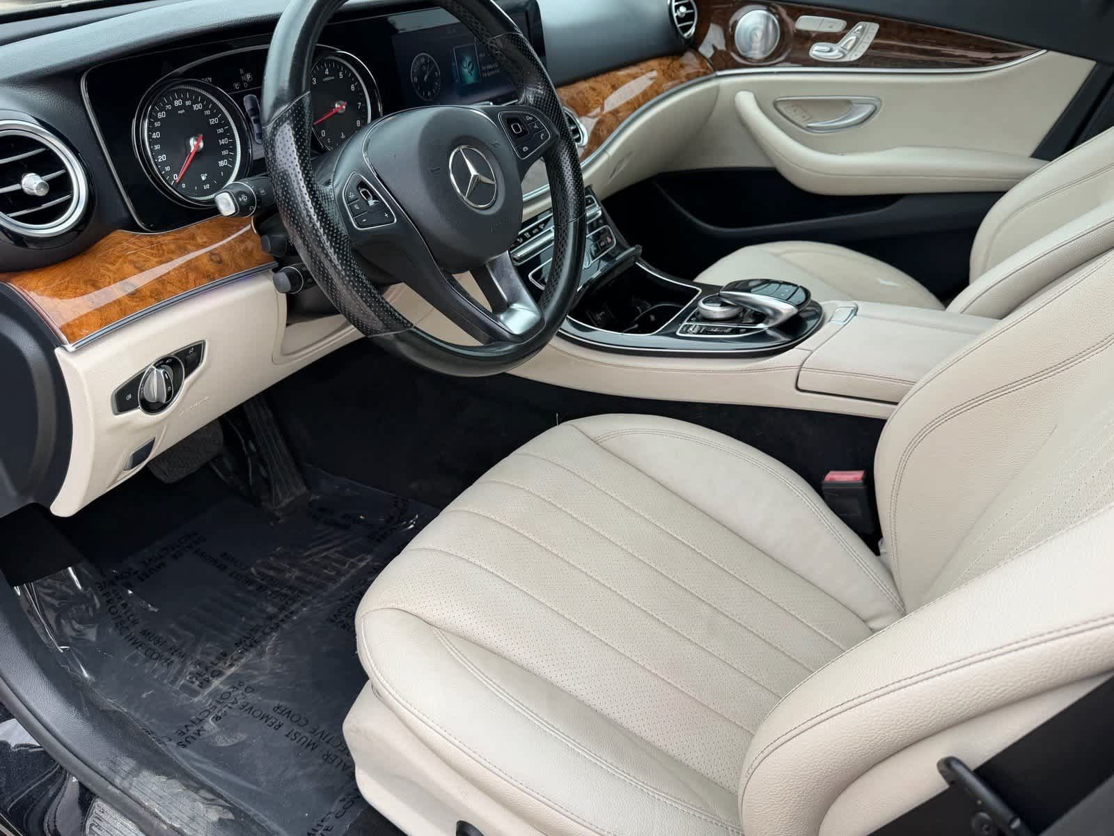 Used 2017 Mercedes-Benz E 300 image 21