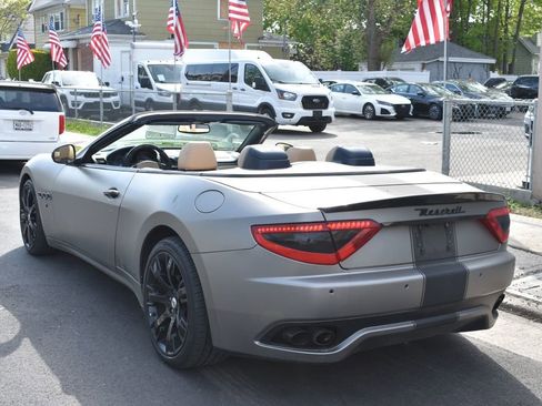 Used 2013 Maserati GranTurismo Convertible RWD image 8