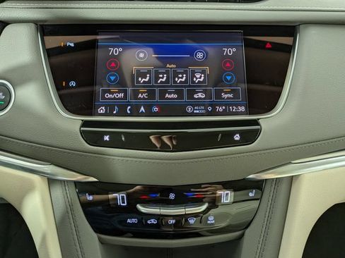Certified 2024 Cadillac XT5 Premium Luxury AWD/4WD image 22