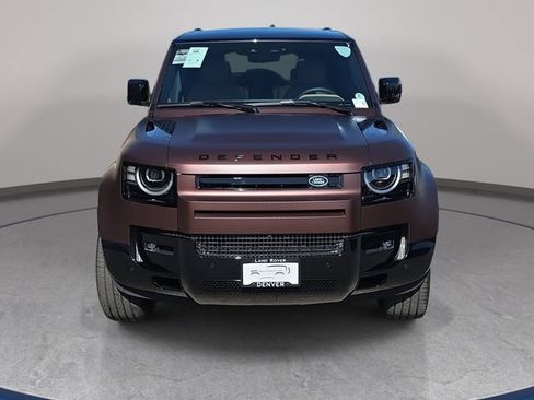New 2026 Land Rover Defender 130 X-Dynamic SE AWD/4WD image 2