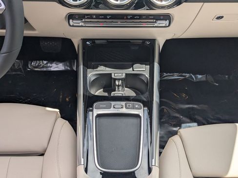 Certified 2026 Mercedes-Benz GLA 250 4MATIC image 6