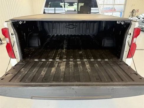 Used 2024 Chevrolet Silverado 1500 LTZ image 25