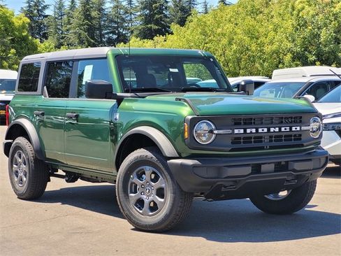 New 2025 Ford Bronco Big Bend image 1