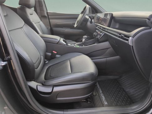 Used 2025 Hyundai Santa Cruz SEL image 22