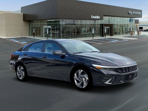 New 2026 Hyundai Elantra Limited w/ Cargo Package image 10